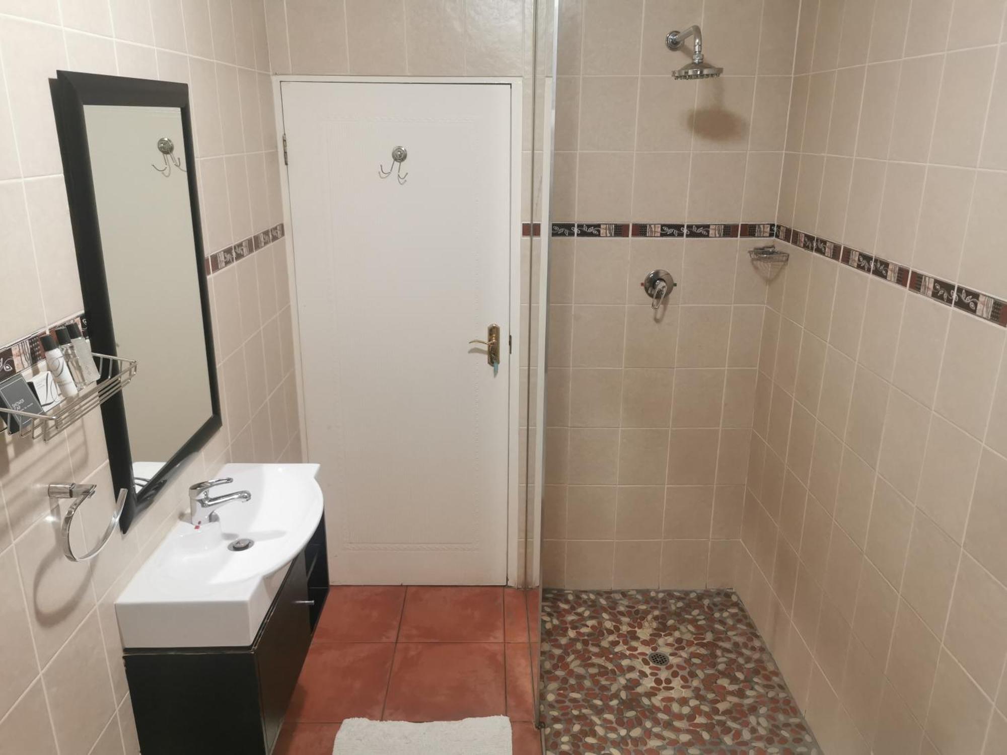 Villa Stella Guest House Эденвейл Экстерьер фото