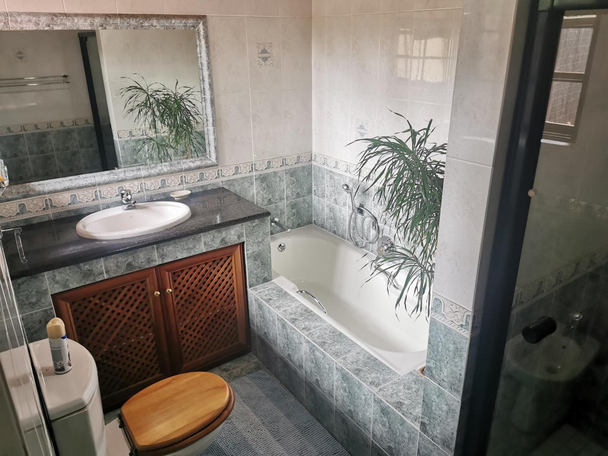 Villa Stella Guest House Эденвейл Экстерьер фото