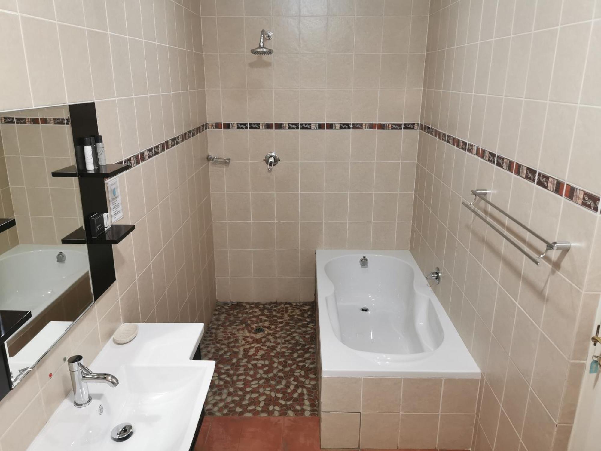 Villa Stella Guest House Эденвейл Экстерьер фото