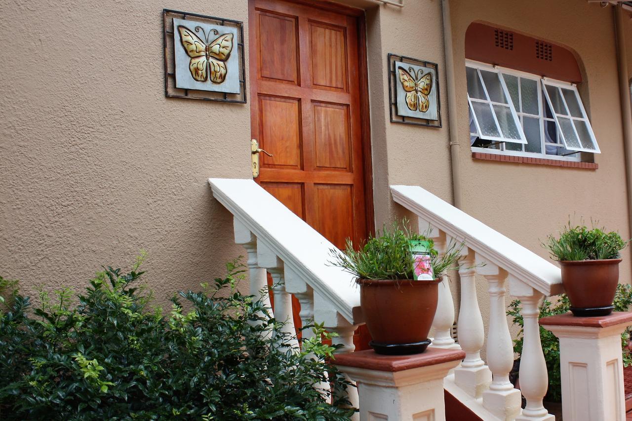 Villa Stella Guest House Эденвейл Экстерьер фото